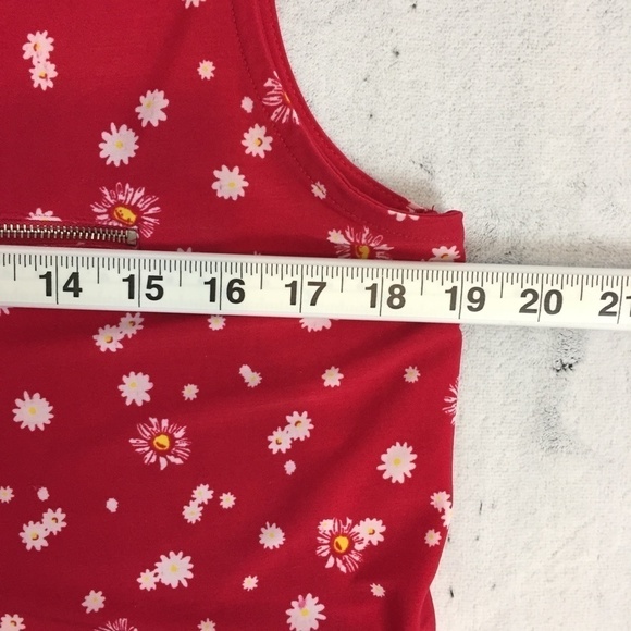 Lily Morgan Sleeveless Floral Top Womens Med Red V Neck Half Button Blouse - Picture 8 of 10